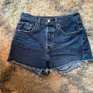 Levis 501 Jean shorts